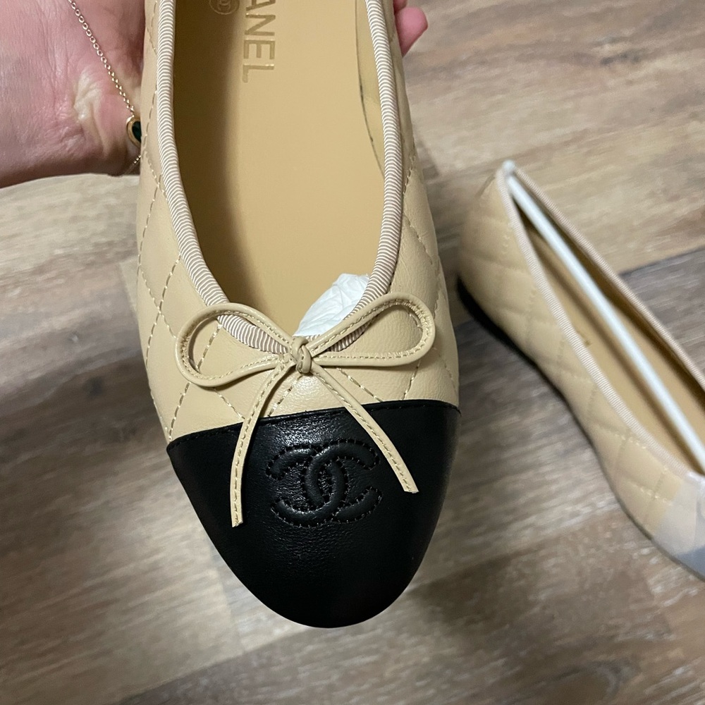 Quilted Ballet Flats, Size 10